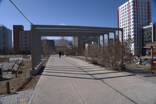 Чингүнжавын гудамжийг тохижууллаа